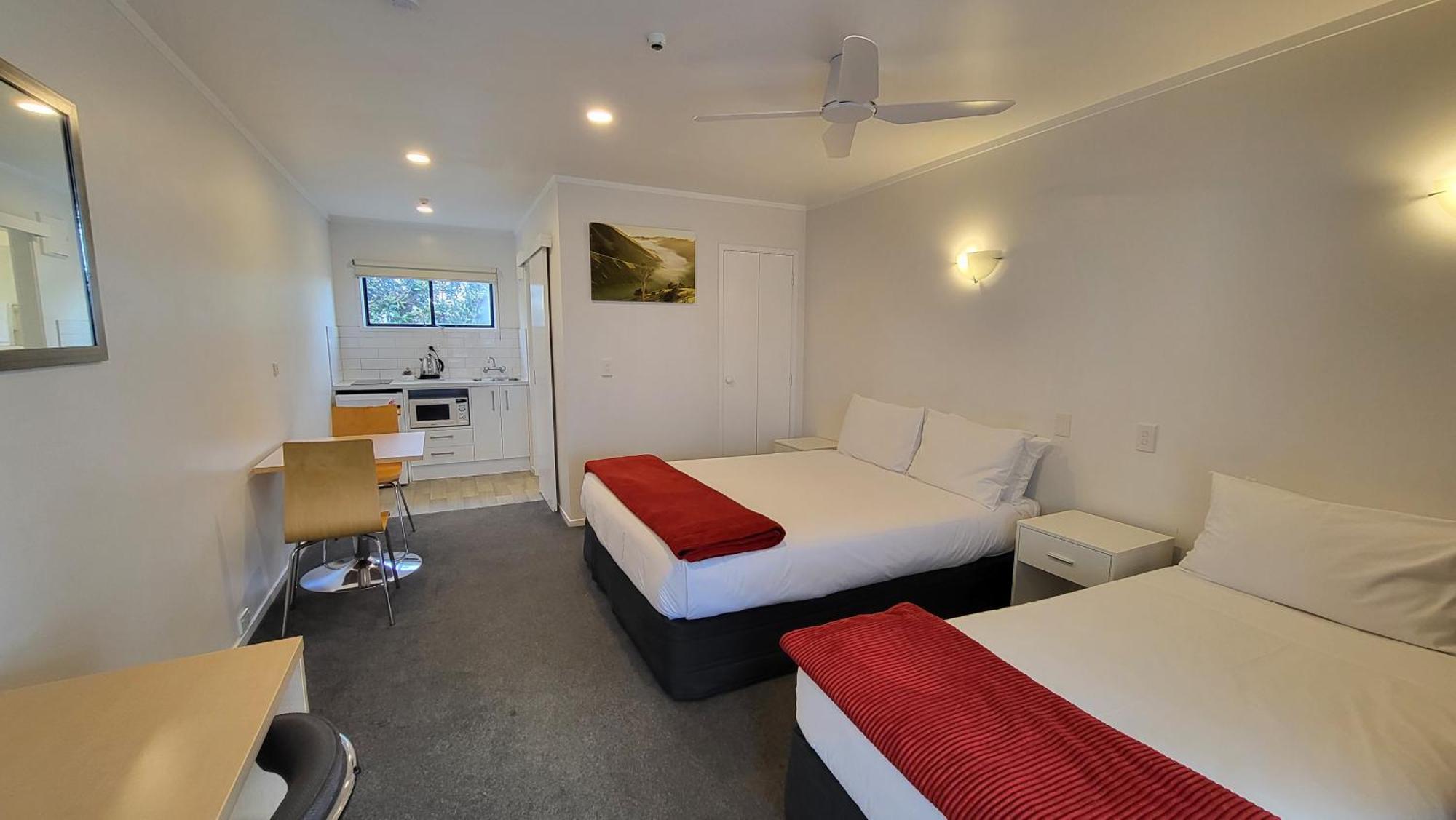 Manukau Motor Lodge Оукланд Екстериор снимка