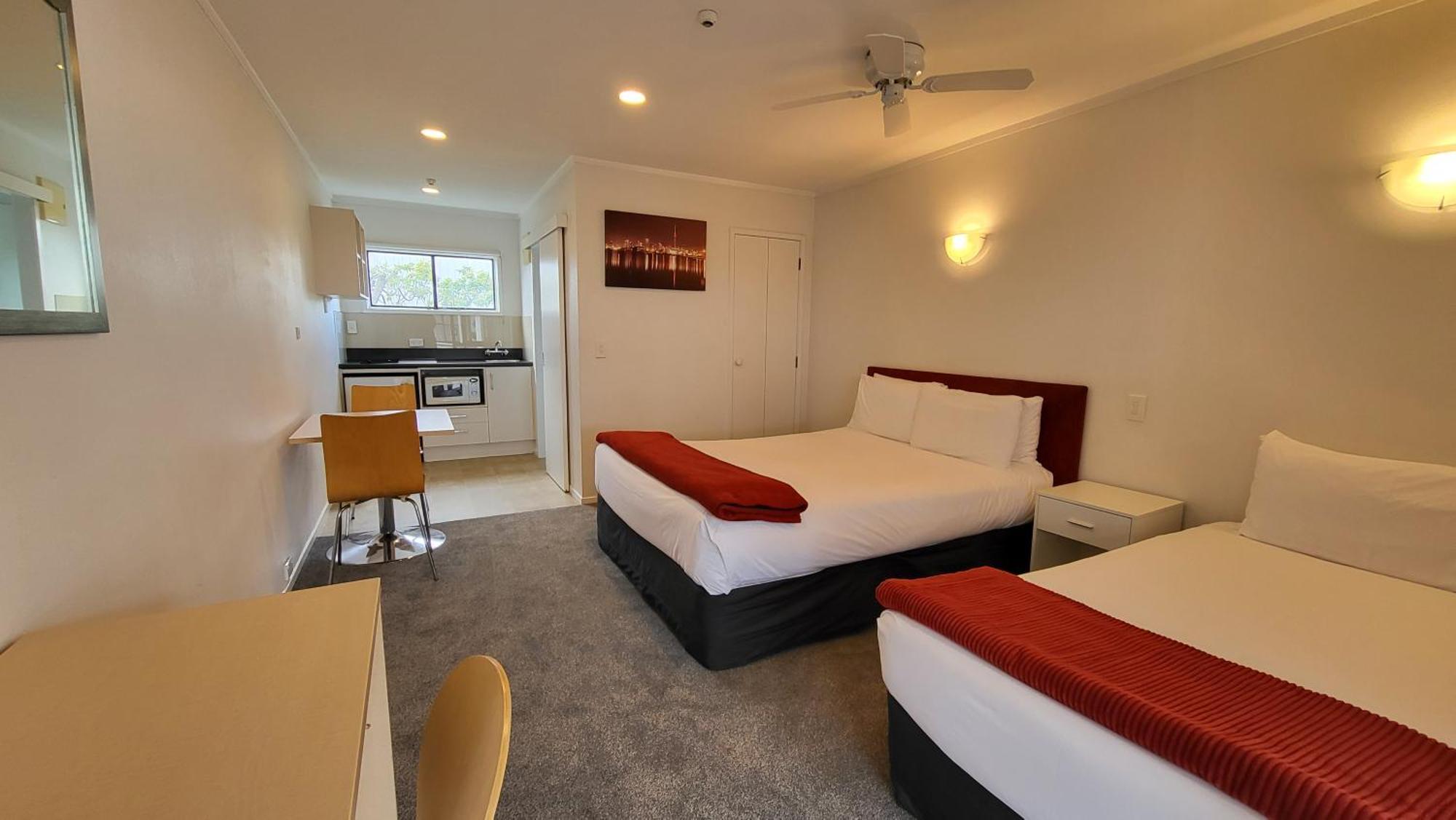 Manukau Motor Lodge Оукланд Екстериор снимка
